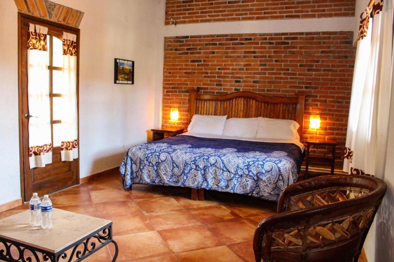 Отель Hacienda Maria Elena Тепостлан Экстерьер фото