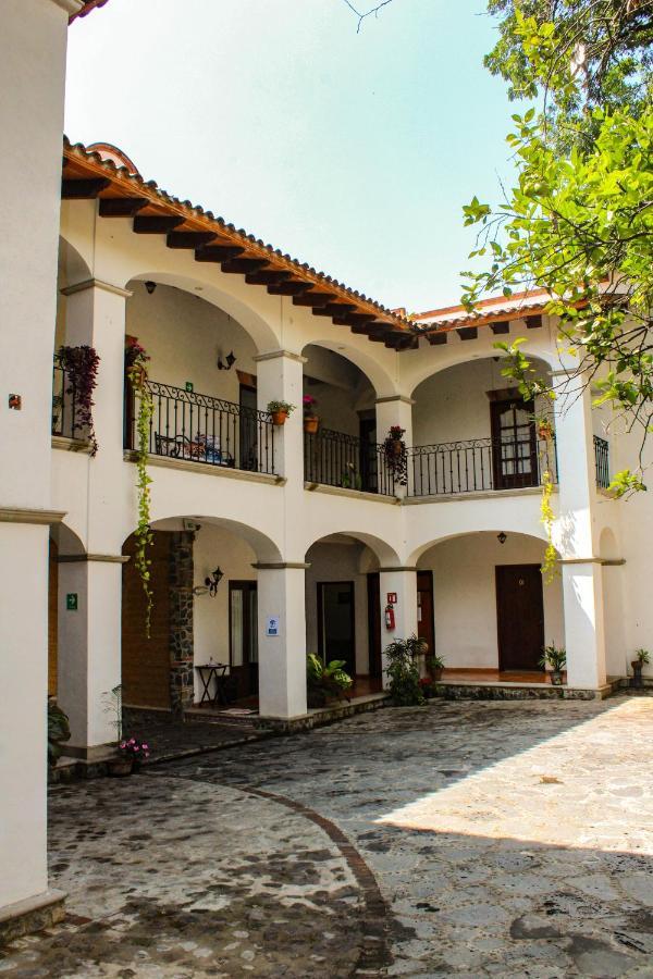 Отель Hacienda Maria Elena Тепостлан Экстерьер фото