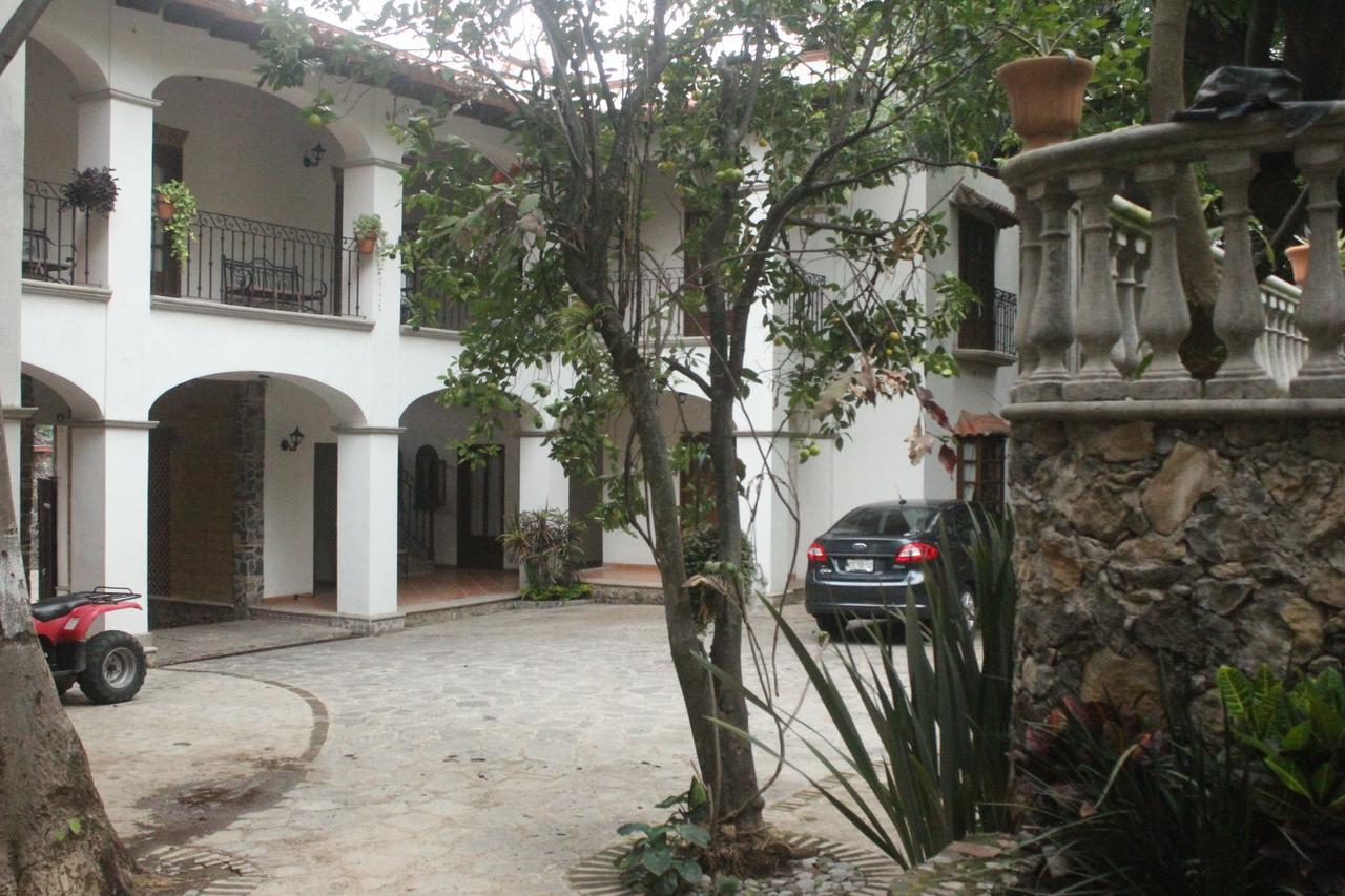 Отель Hacienda Maria Elena Тепостлан Экстерьер фото