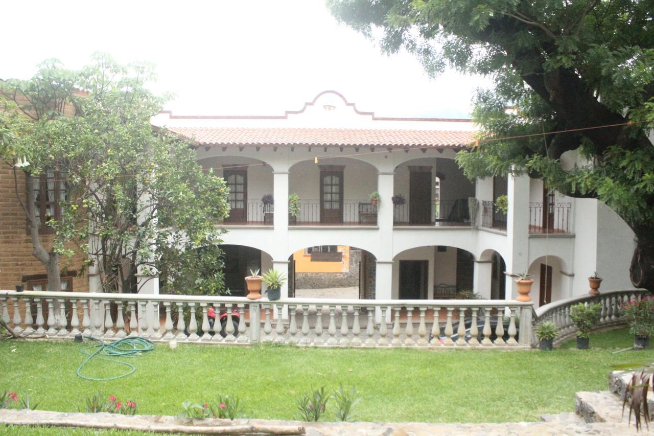 Отель Hacienda Maria Elena Тепостлан Экстерьер фото